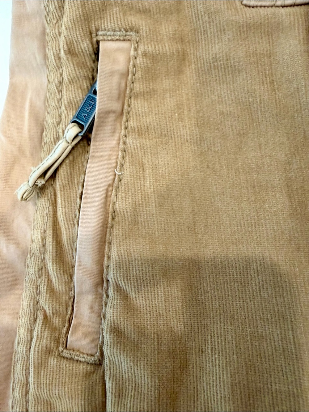 Abercrombie & Fitch Khaki Utility Pants with Belt - Picture 3 of 9
